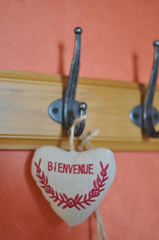Grand gîte Carrière l'Evêque 9 chambres 15 personnes Septmonts Chambre photo
