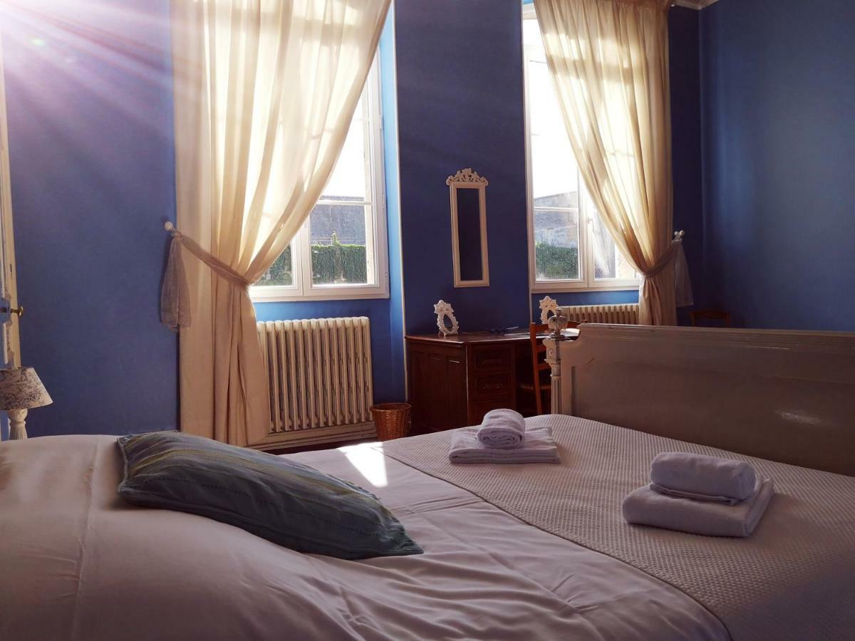 Grand gîte Carrière l'Evêque 9 chambres 15 personnes Septmonts Extérieur photo