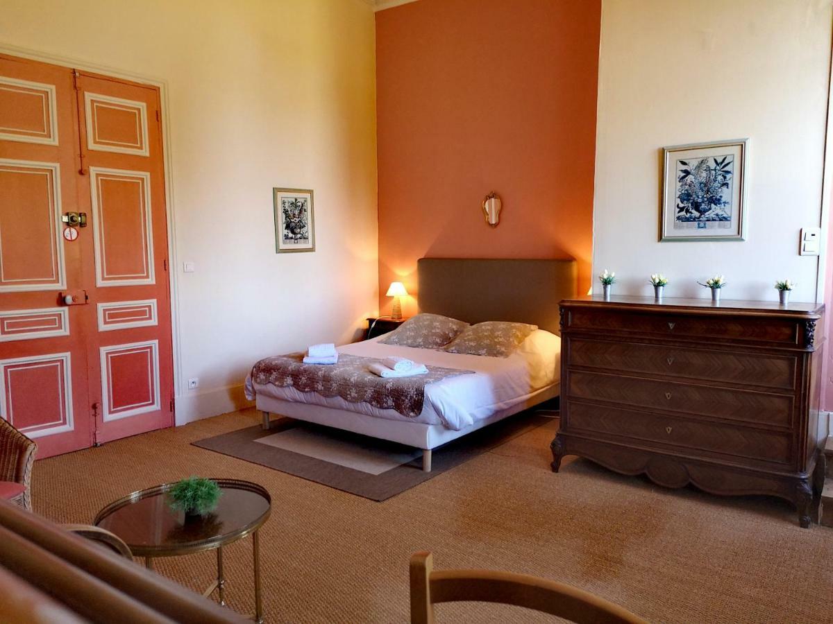 Grand gîte Carrière l'Evêque 9 chambres 15 personnes Septmonts Extérieur photo